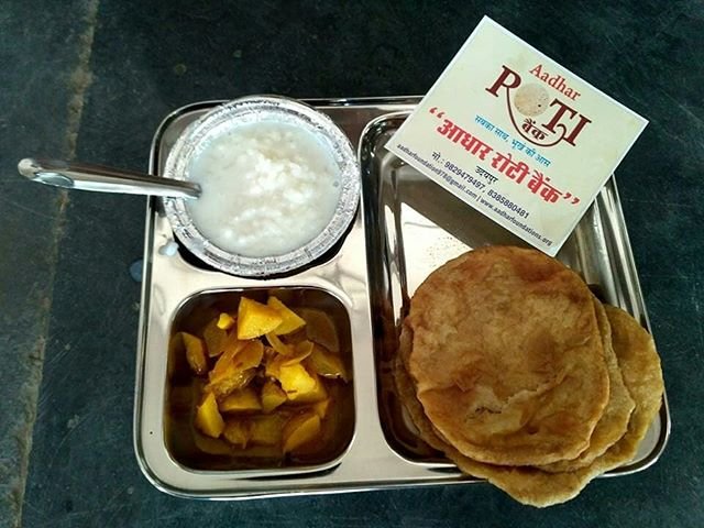 44853197_365488797545216_29443853641112950_n